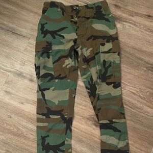 woodland camo pants